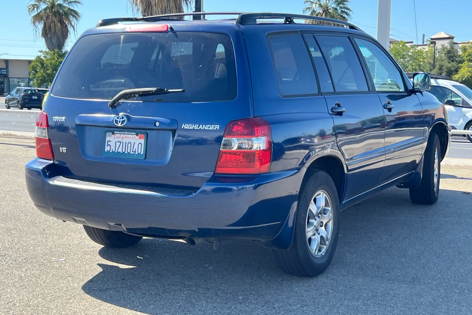 2004 Toyota Highlander Base