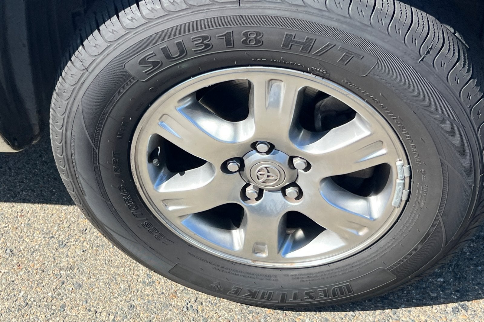 2005 Toyota Highlander Base