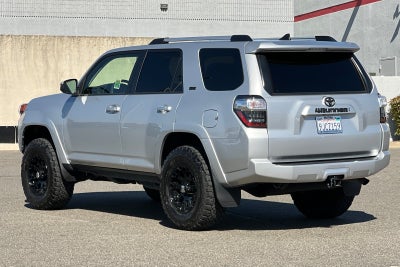 2022 Toyota 4Runner SR5
