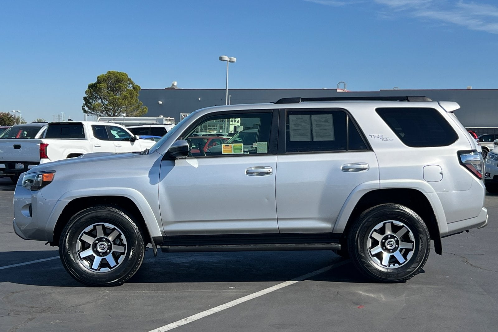 2024 Toyota 4Runner TRD Off Road