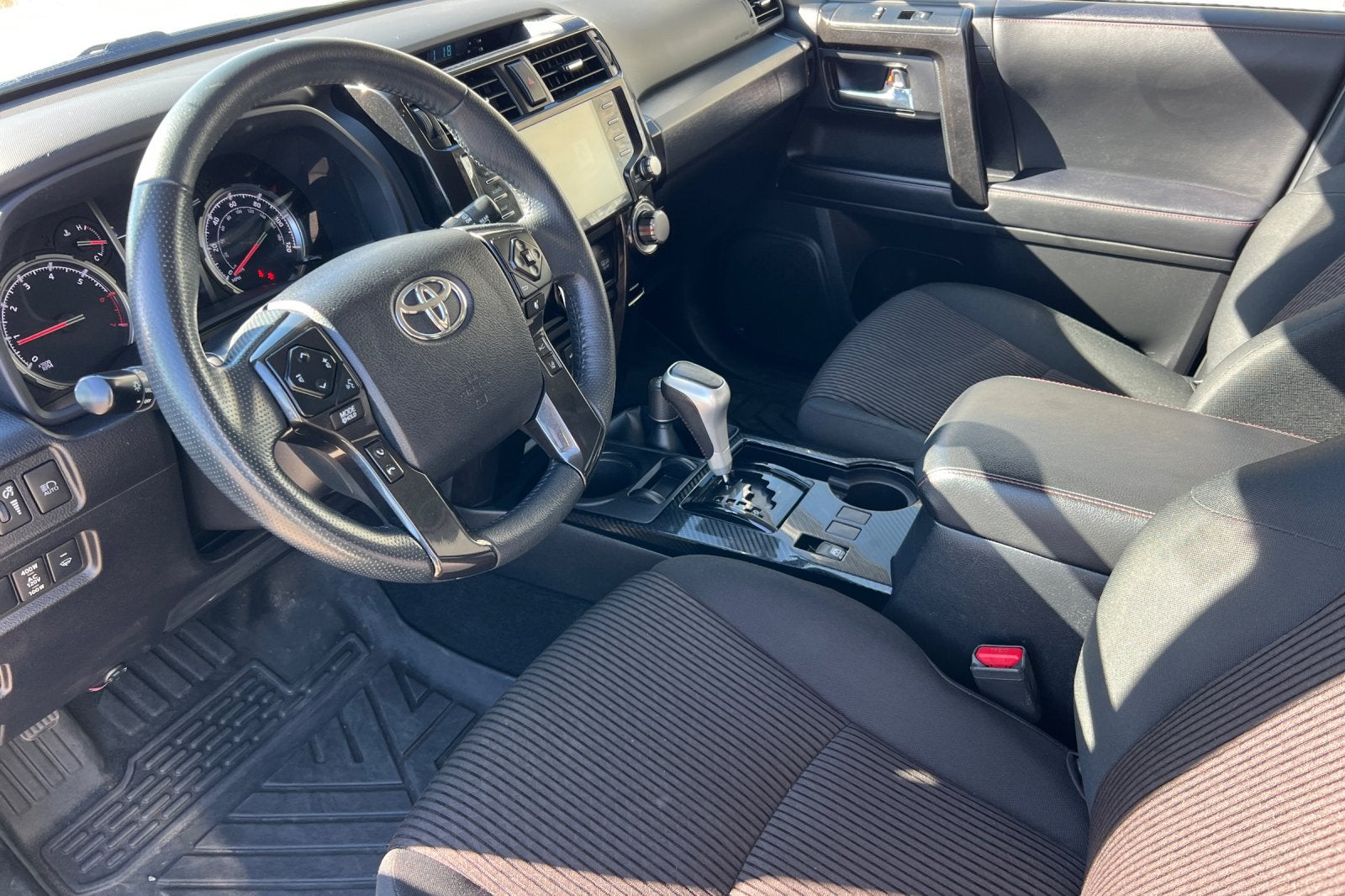 2024 Toyota 4Runner TRD Off Road