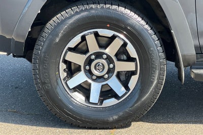 2024 Toyota 4Runner TRD Off Road