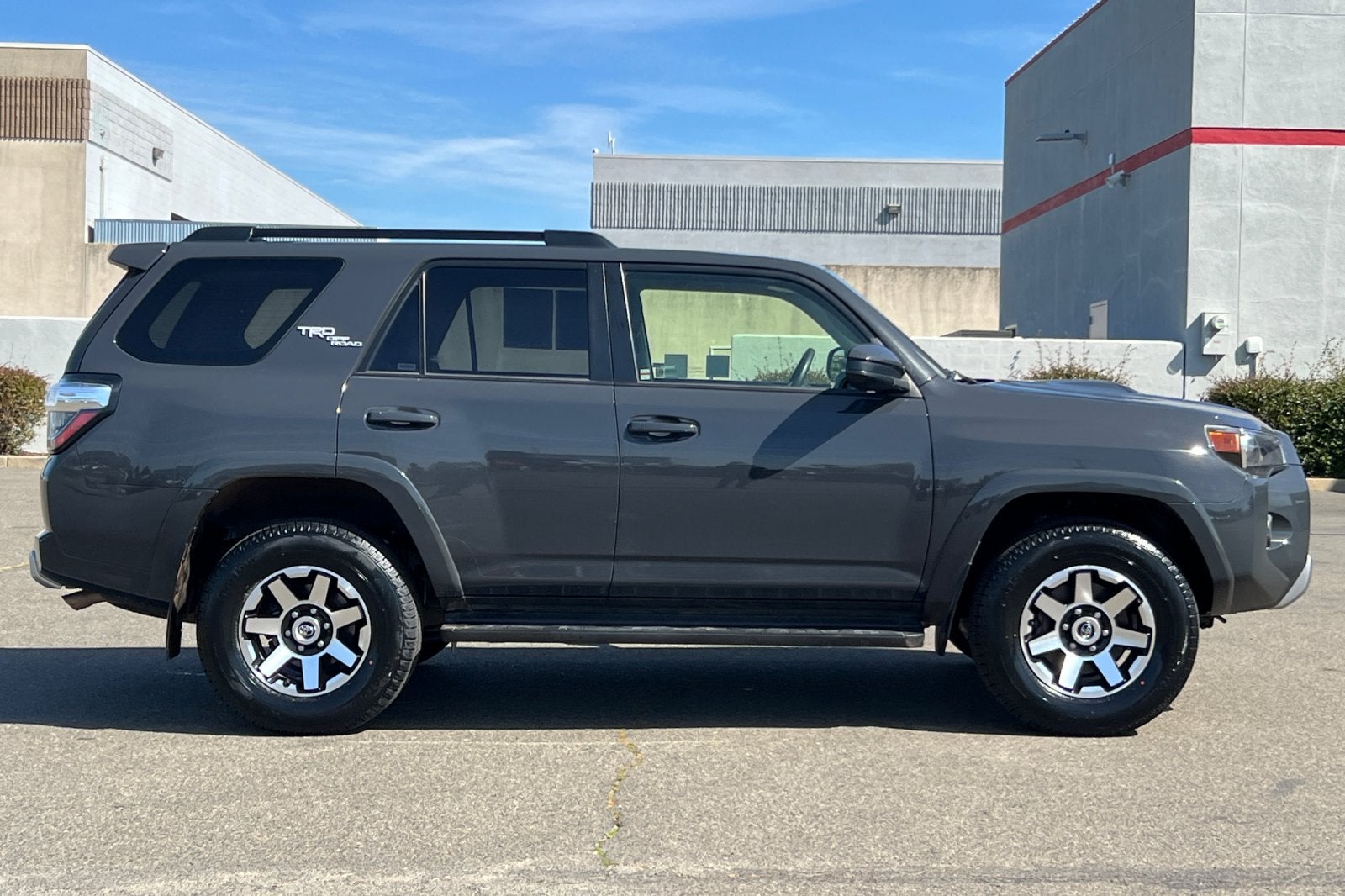 2024 Toyota 4Runner TRD Off Road