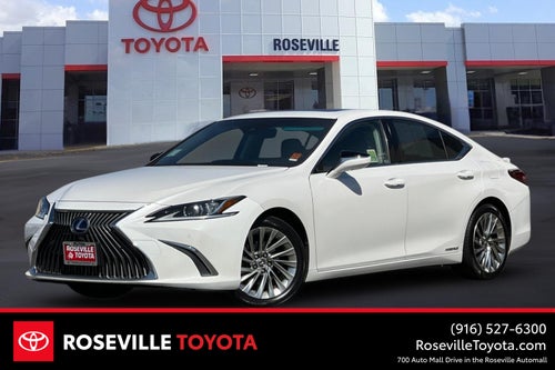 2019 Lexus ES 300h Luxury
