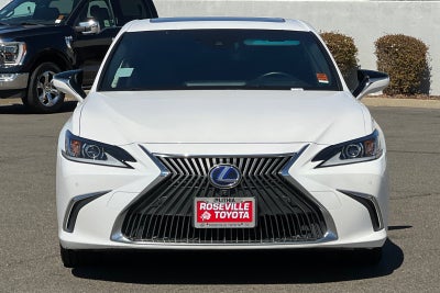 2019 Lexus ES 300h Luxury