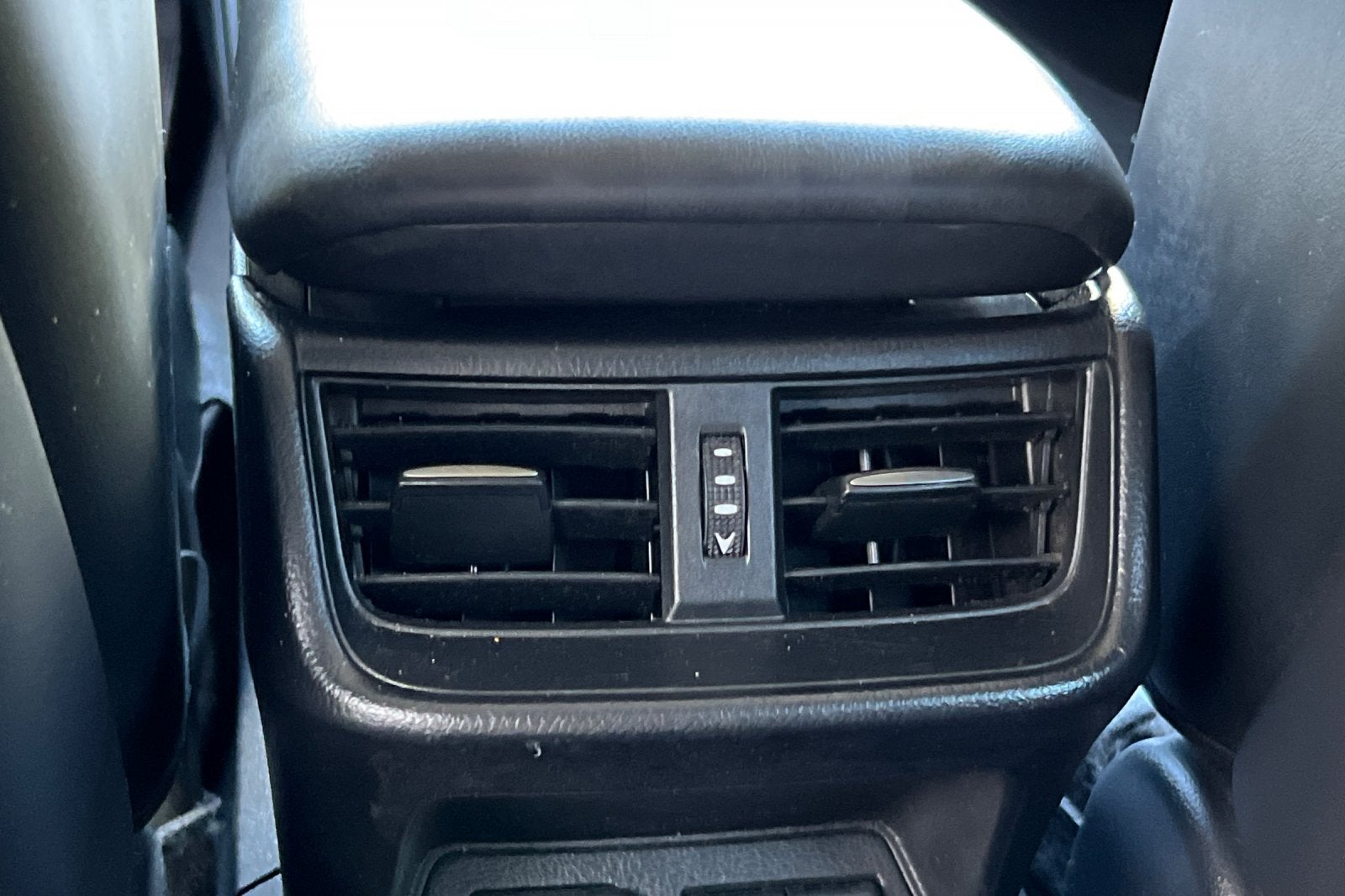 2019 Lexus ES 300h Luxury