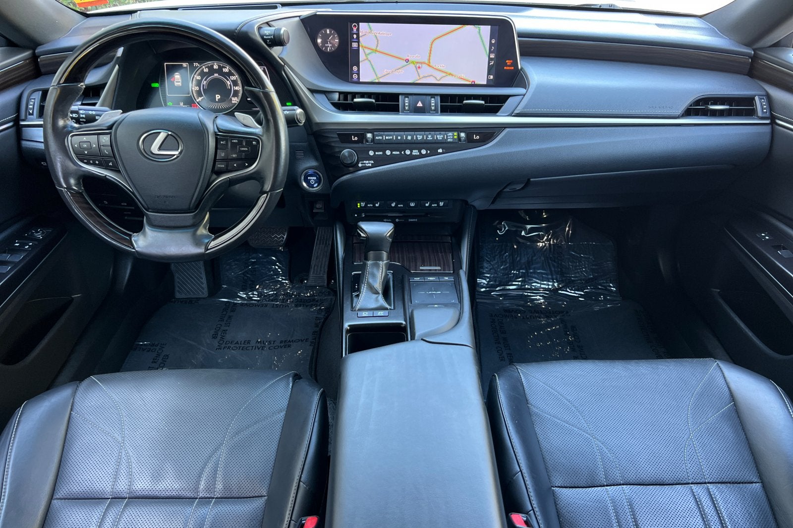 2019 Lexus ES 300h Luxury
