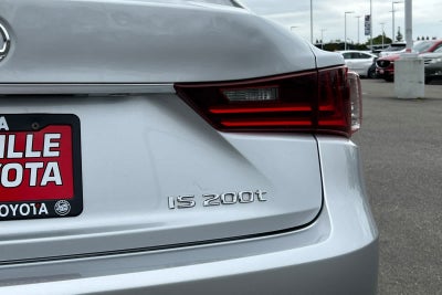 2016 Lexus IS 200t 