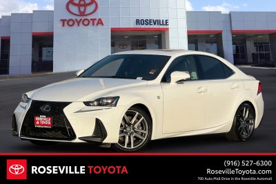 2018 Lexus IS 