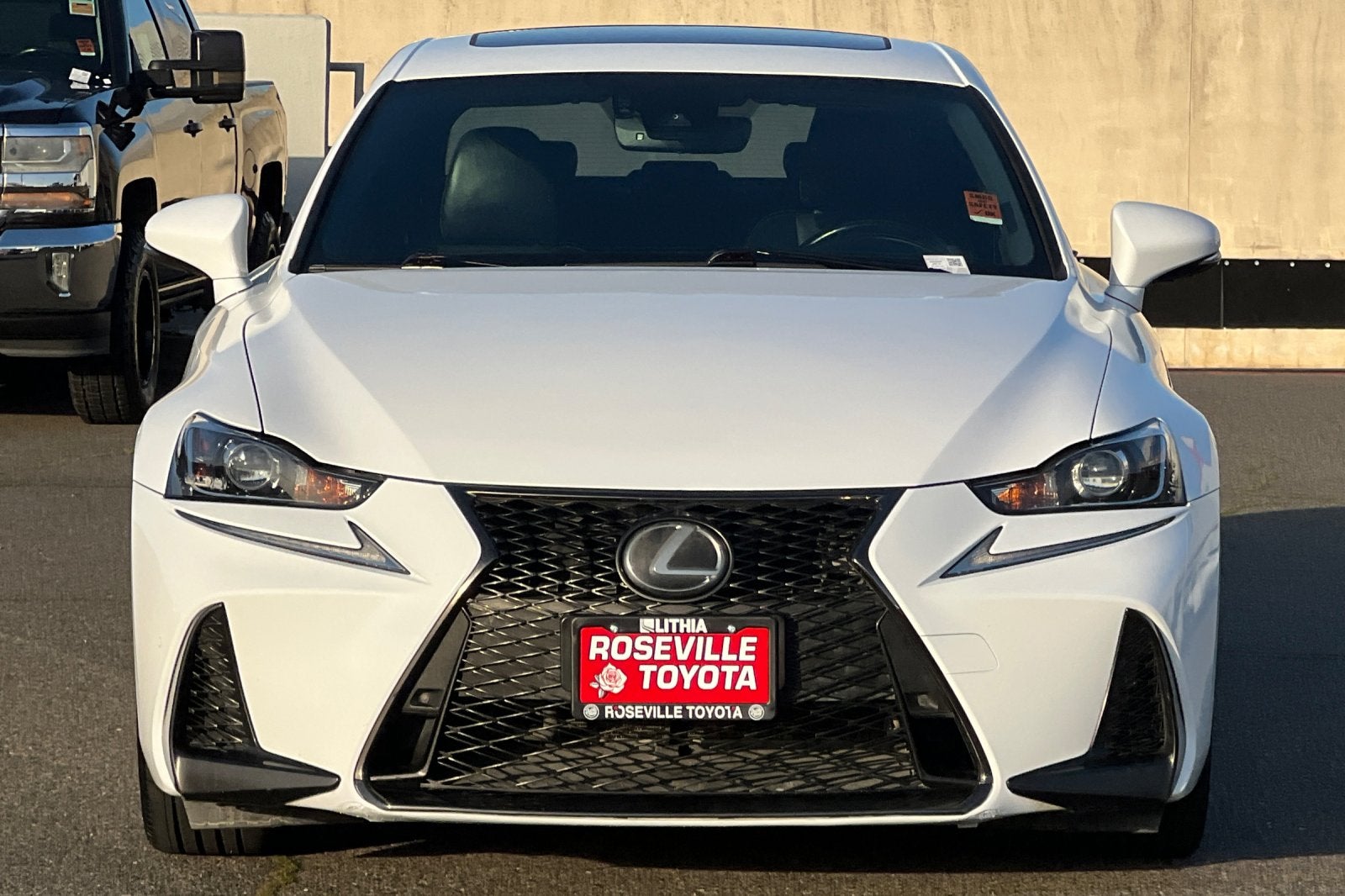 2018 Lexus IS 