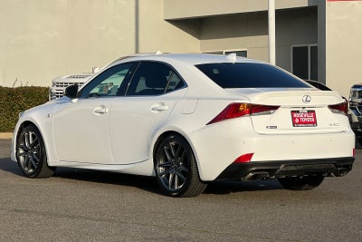 2018 Lexus IS 