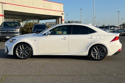 2018 Lexus IS 