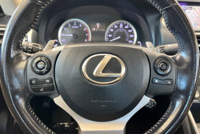 2016 Lexus IS 200t 