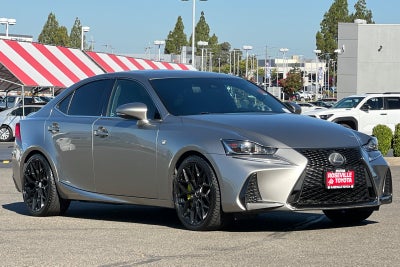 2017 Lexus IS 