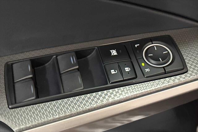 2017 Lexus IS 