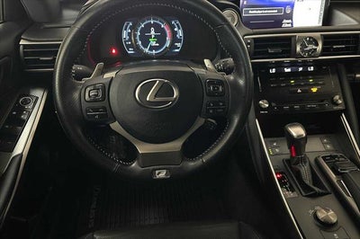 2017 Lexus IS 