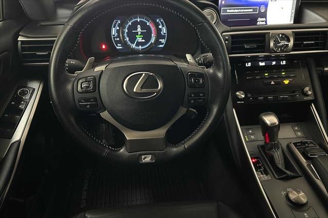 2017 Lexus IS 