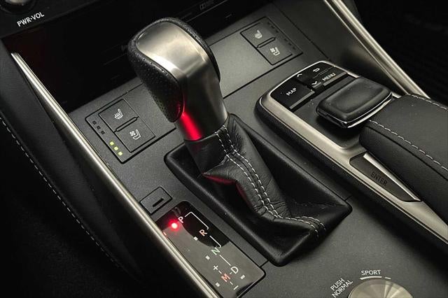 2017 Lexus IS 