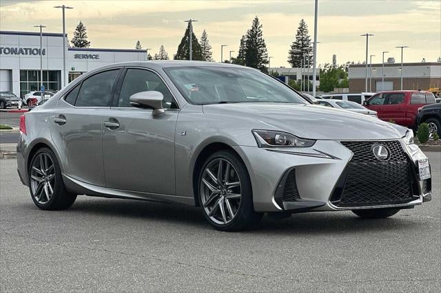 2017 Lexus IS 