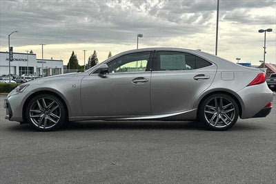 2017 Lexus IS 