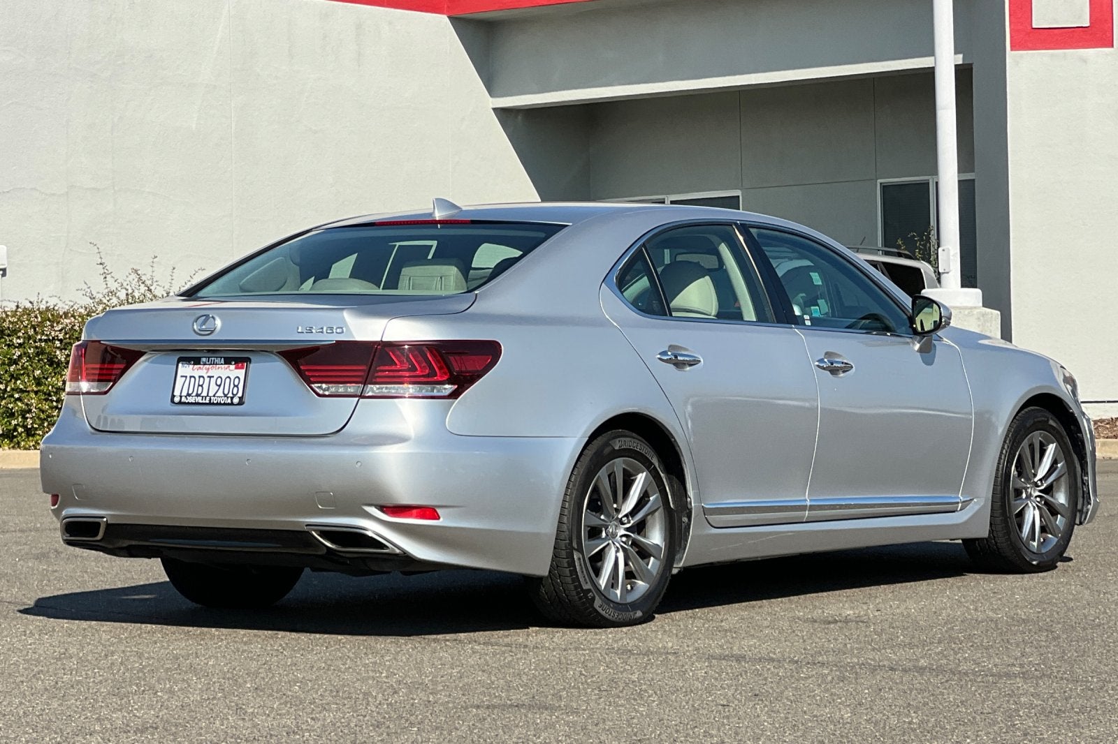 2014 Lexus LS 460 
