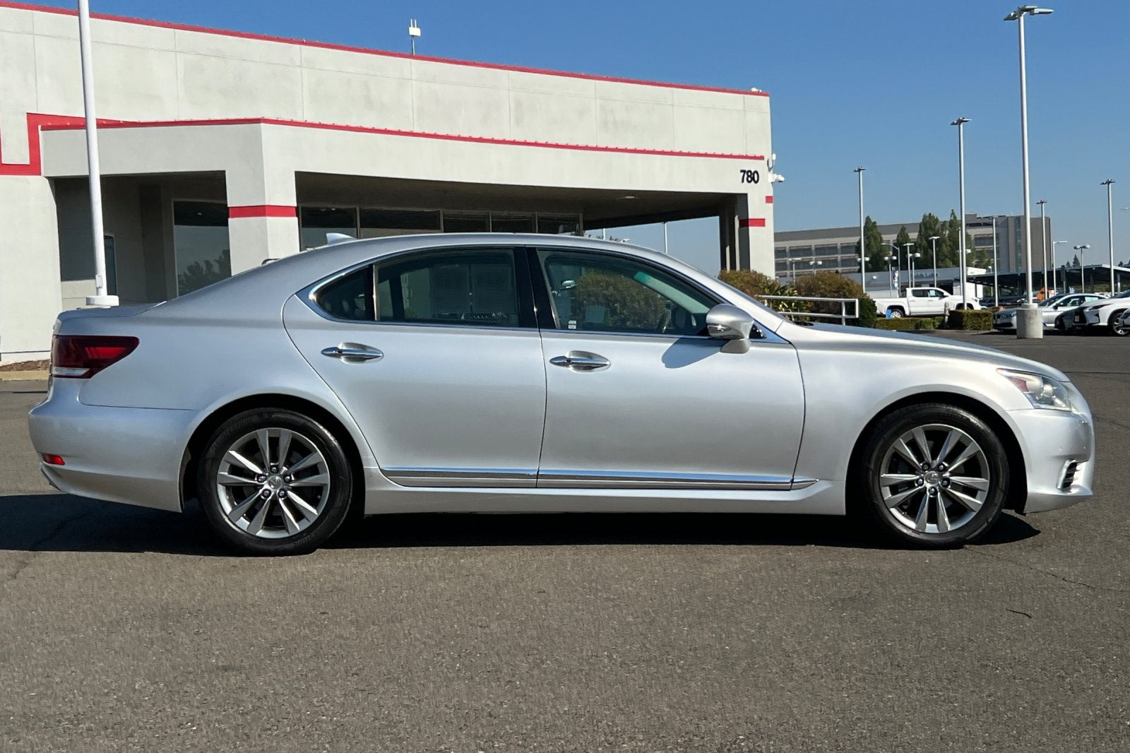 2014 Lexus LS 460 