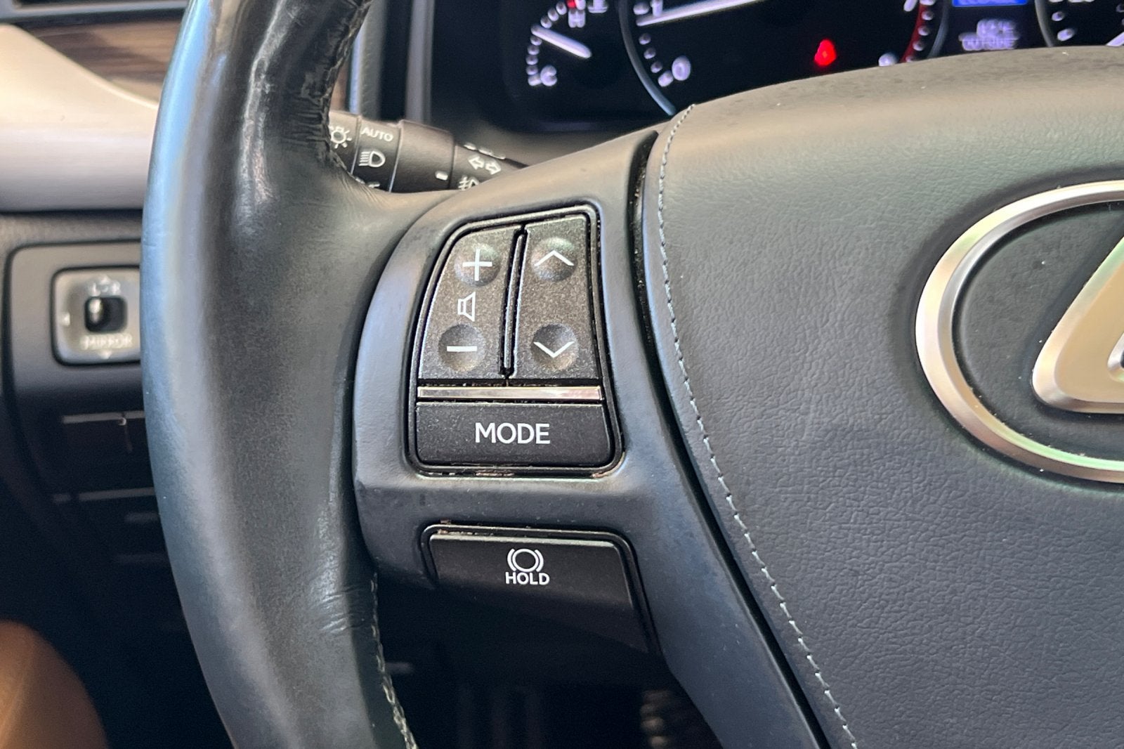 2014 Lexus LS 460 