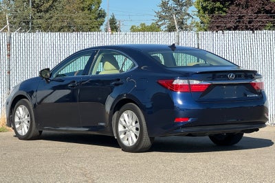 2014 Lexus ES 300h Hybrid