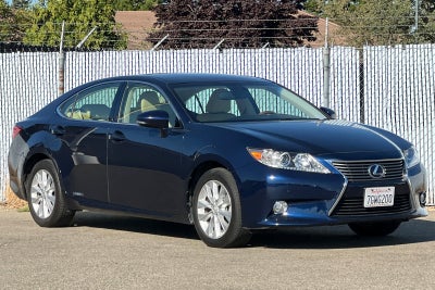 2014 Lexus ES 300h Hybrid
