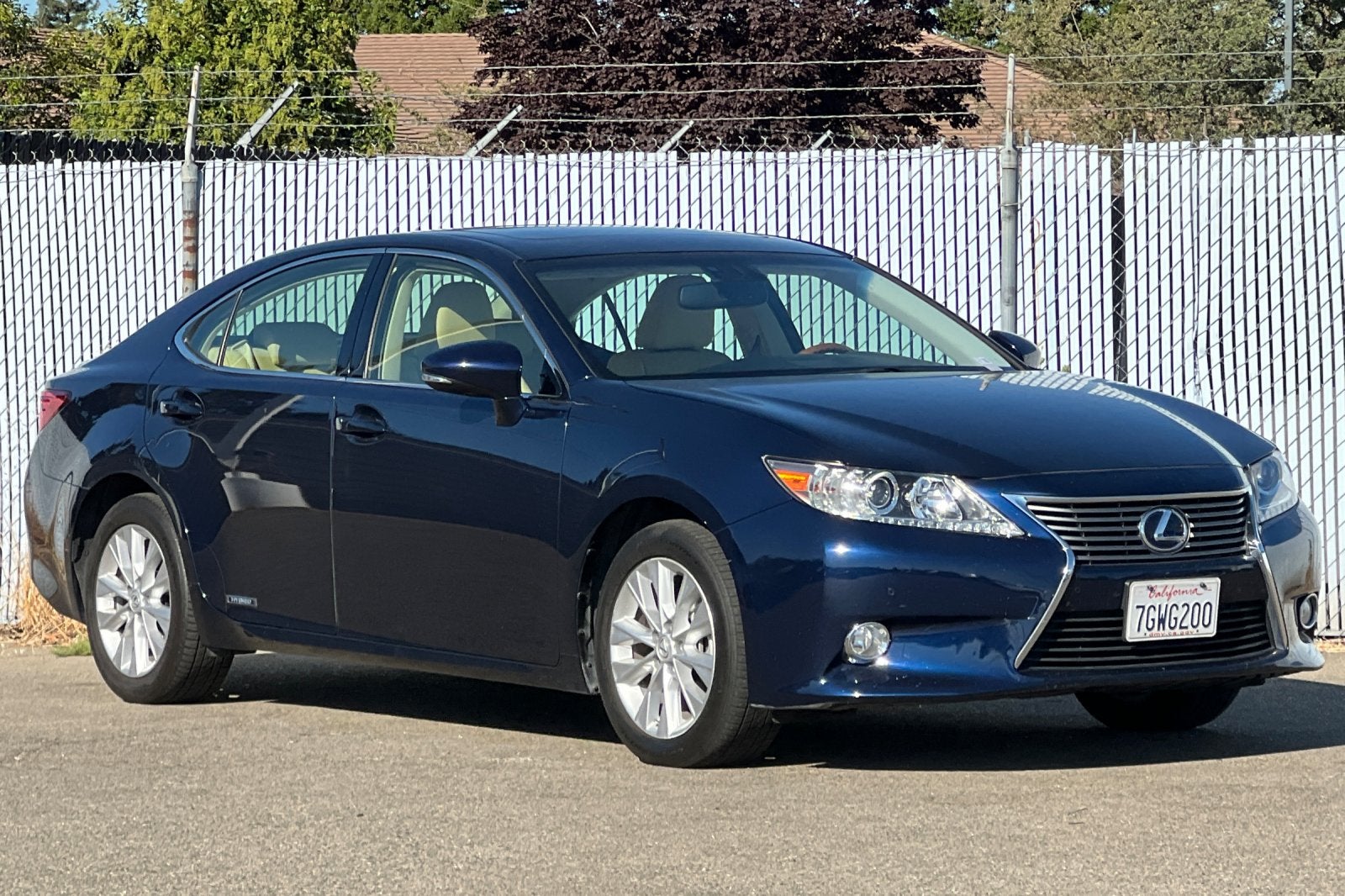 2014 Lexus ES 300h Hybrid
