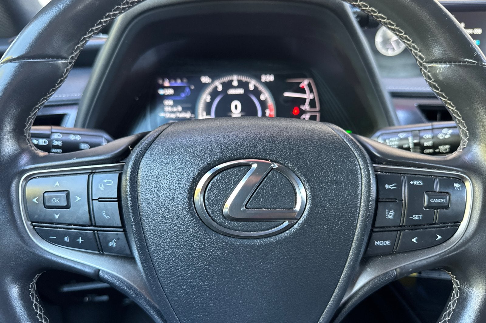 2021 Lexus UX 200 