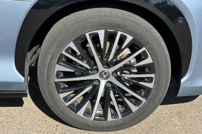 2023 Lexus RZ 450e Luxury