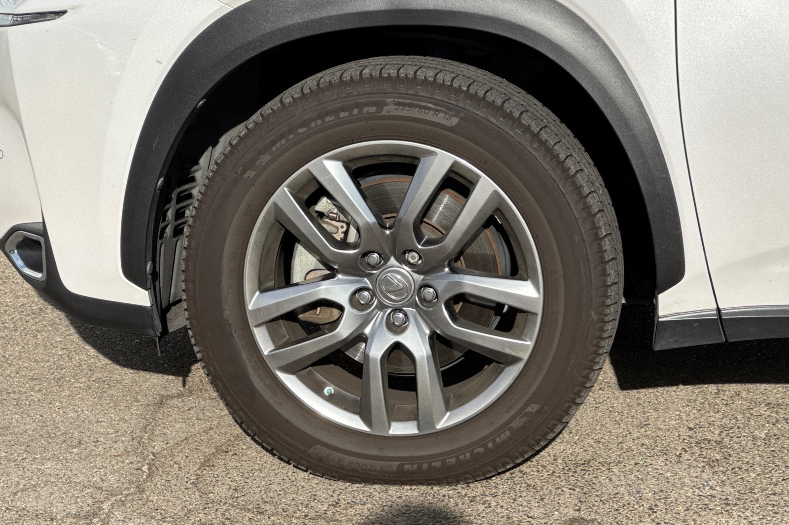 2016 Lexus NX 200t 