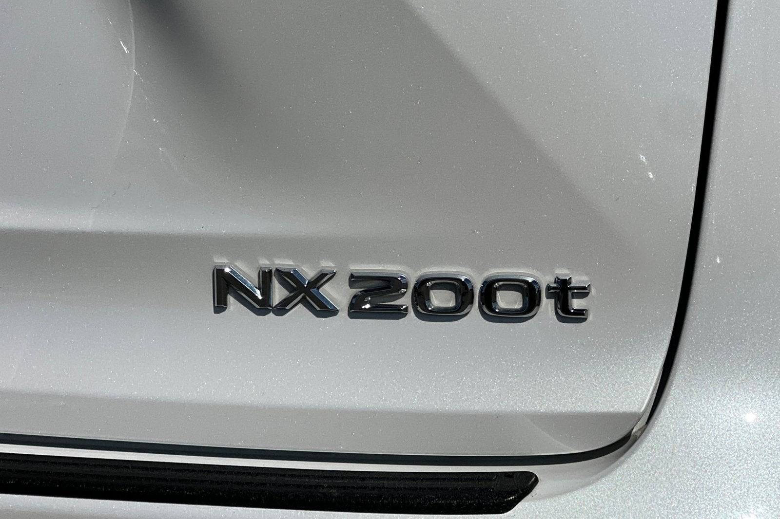 2016 Lexus NX 200t 