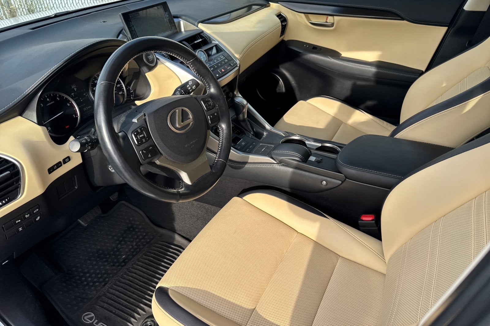 2016 Lexus NX 200t 