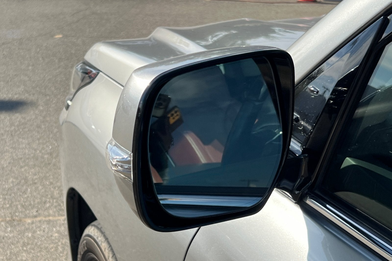 2021 Lexus LX 