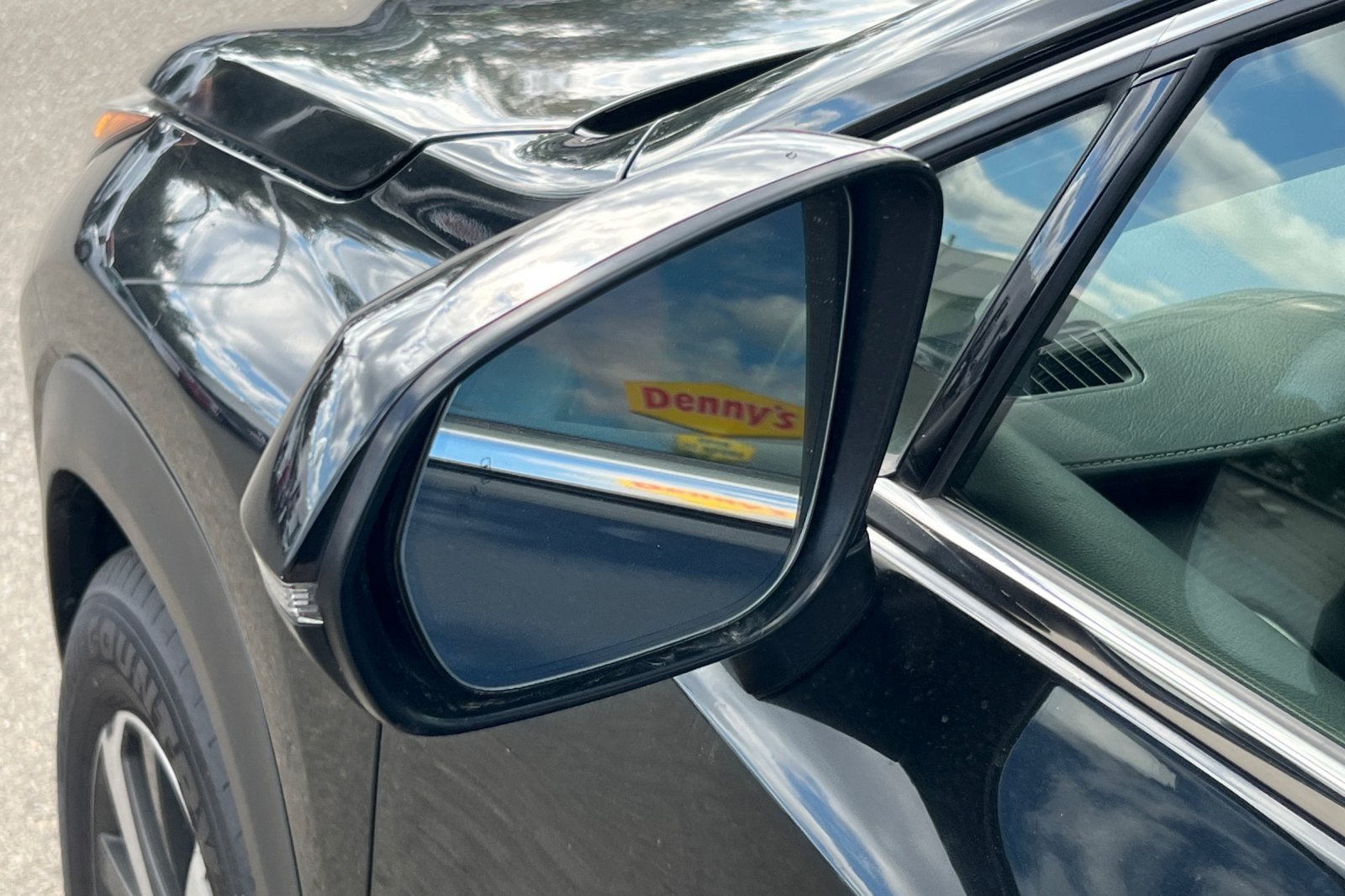 2020 Lexus NX 300h 
