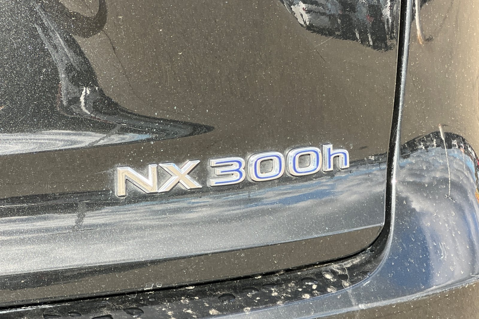 2020 Lexus NX 300h 