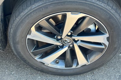 2021 Lexus NX 300h 