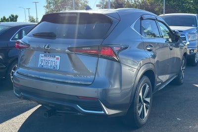 2021 Lexus NX 300h 
