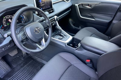2025 Toyota RAV4 Hybrid SE