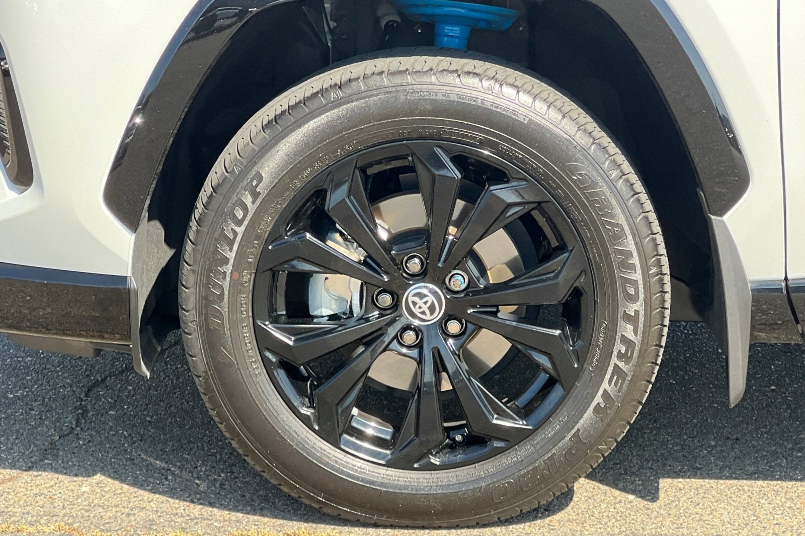 2025 Toyota RAV4 Hybrid SE
