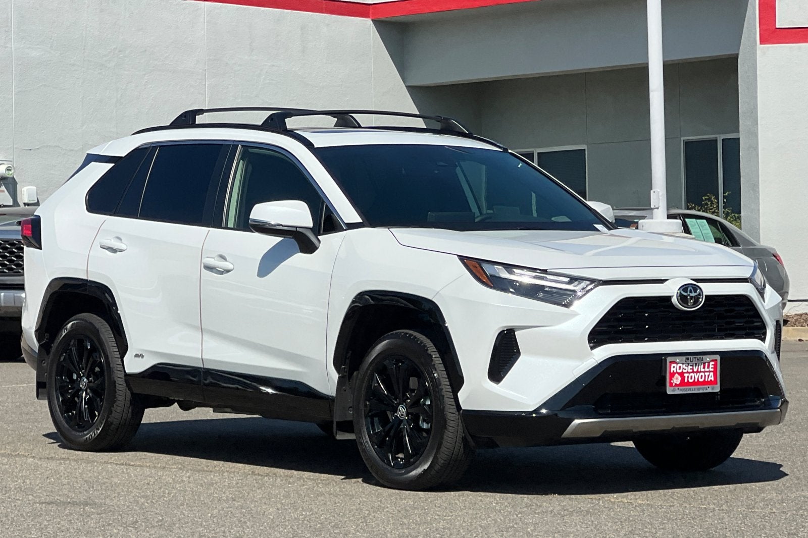2025 Toyota RAV4 Hybrid SE