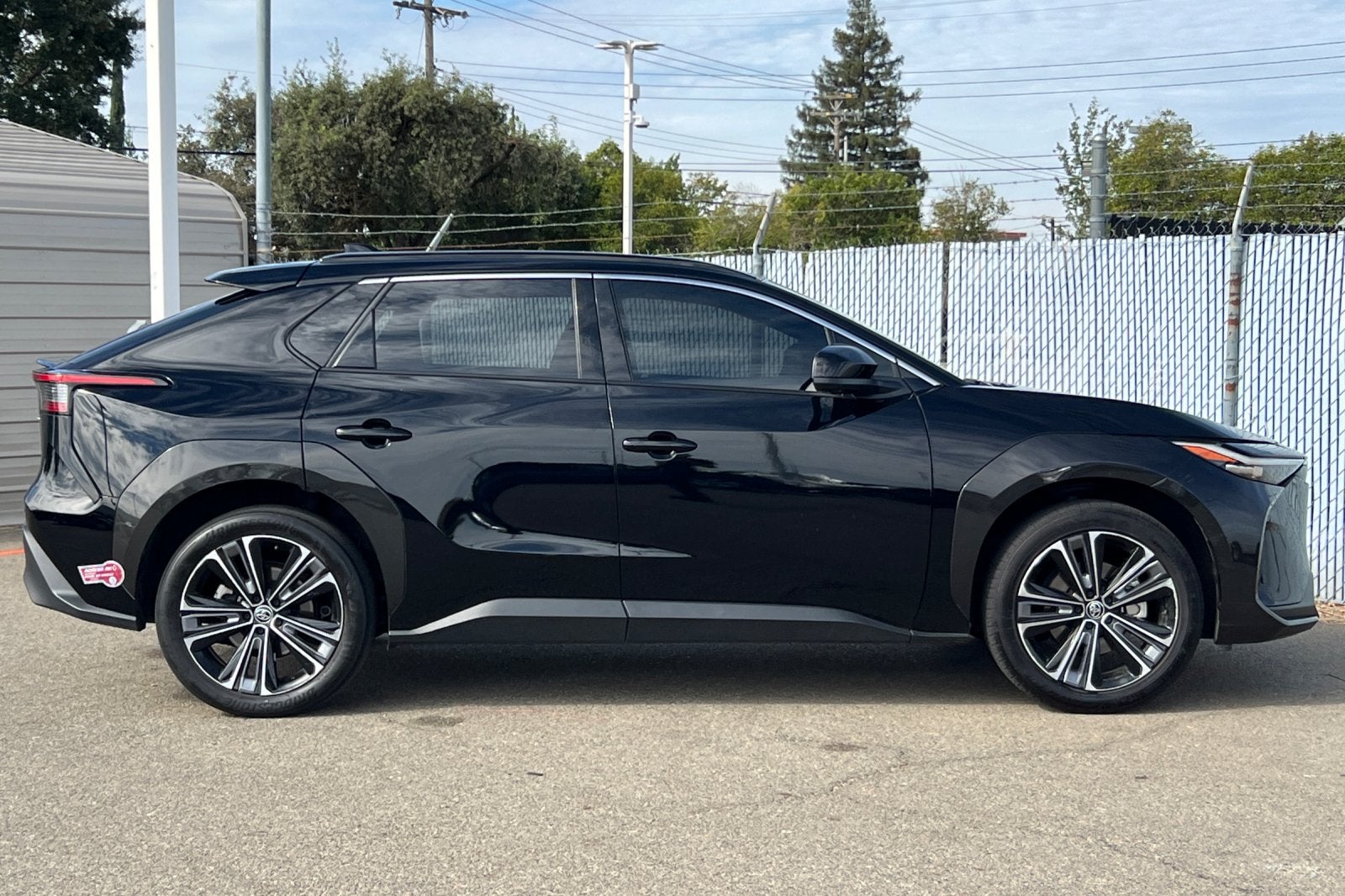 2023 Toyota bZ4X Base
