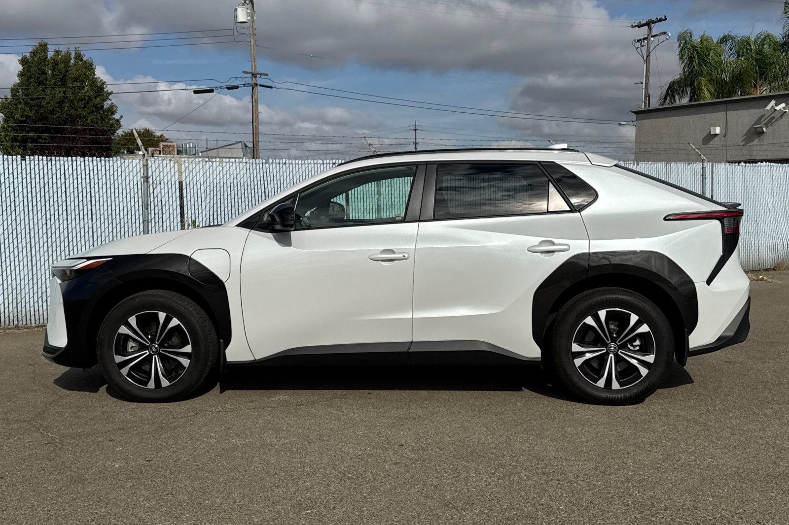 2024 Toyota bZ4X XLE