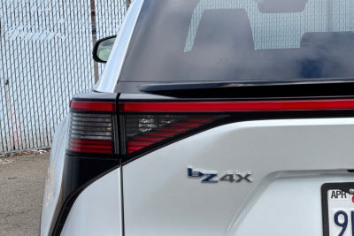 2024 Toyota bZ4X XLE