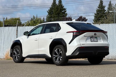 2024 Toyota bZ4X XLE