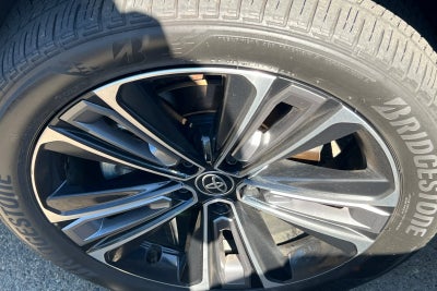 2023 Toyota bZ4X Limited