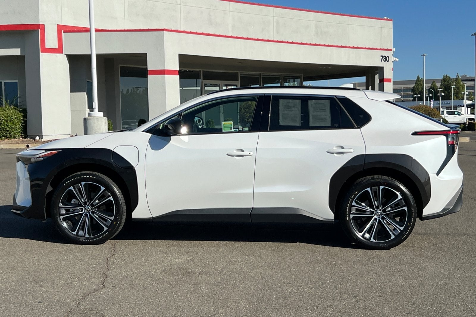 2023 Toyota bZ4X Limited