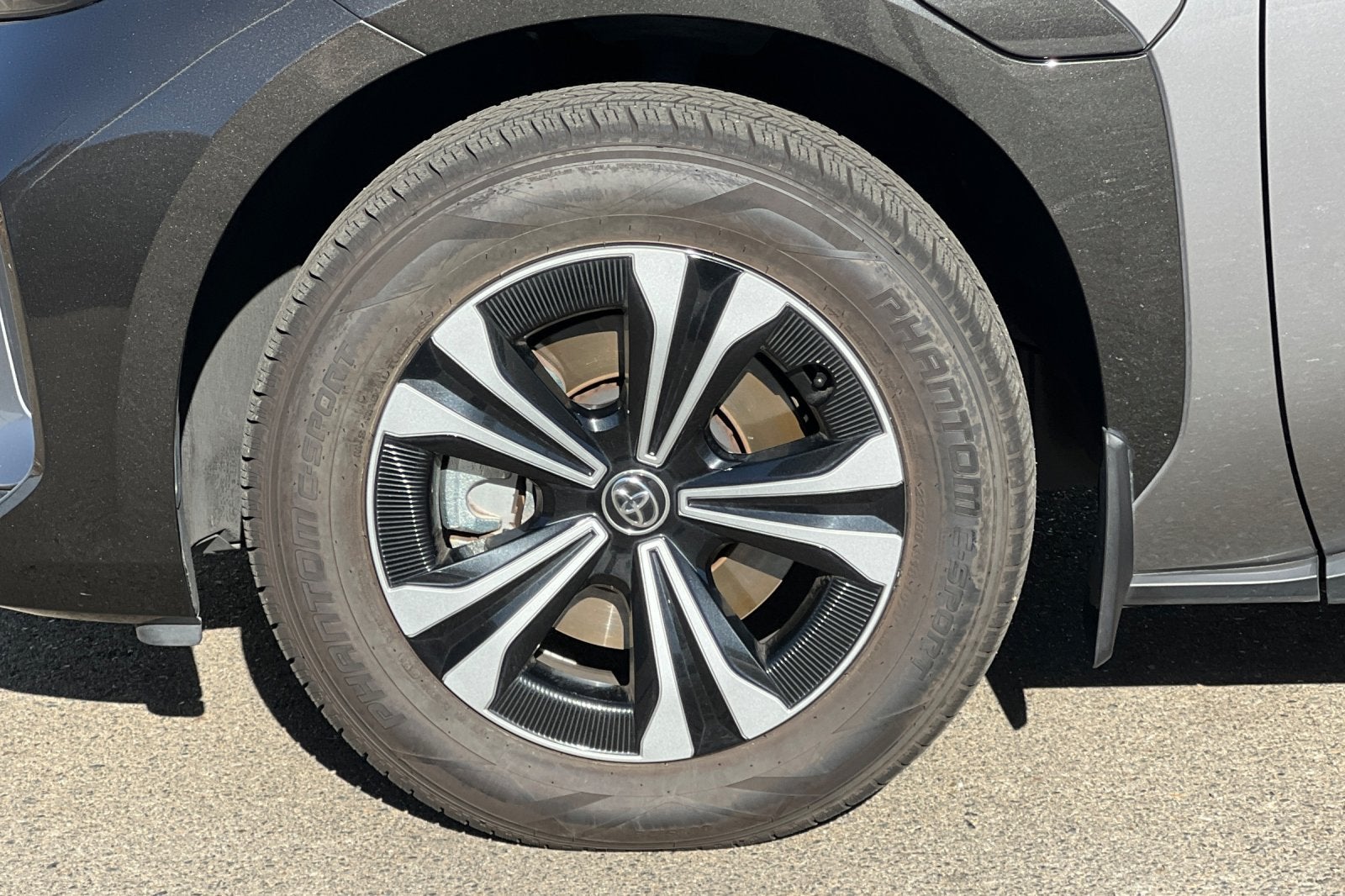 2023 Toyota bZ4X XLE